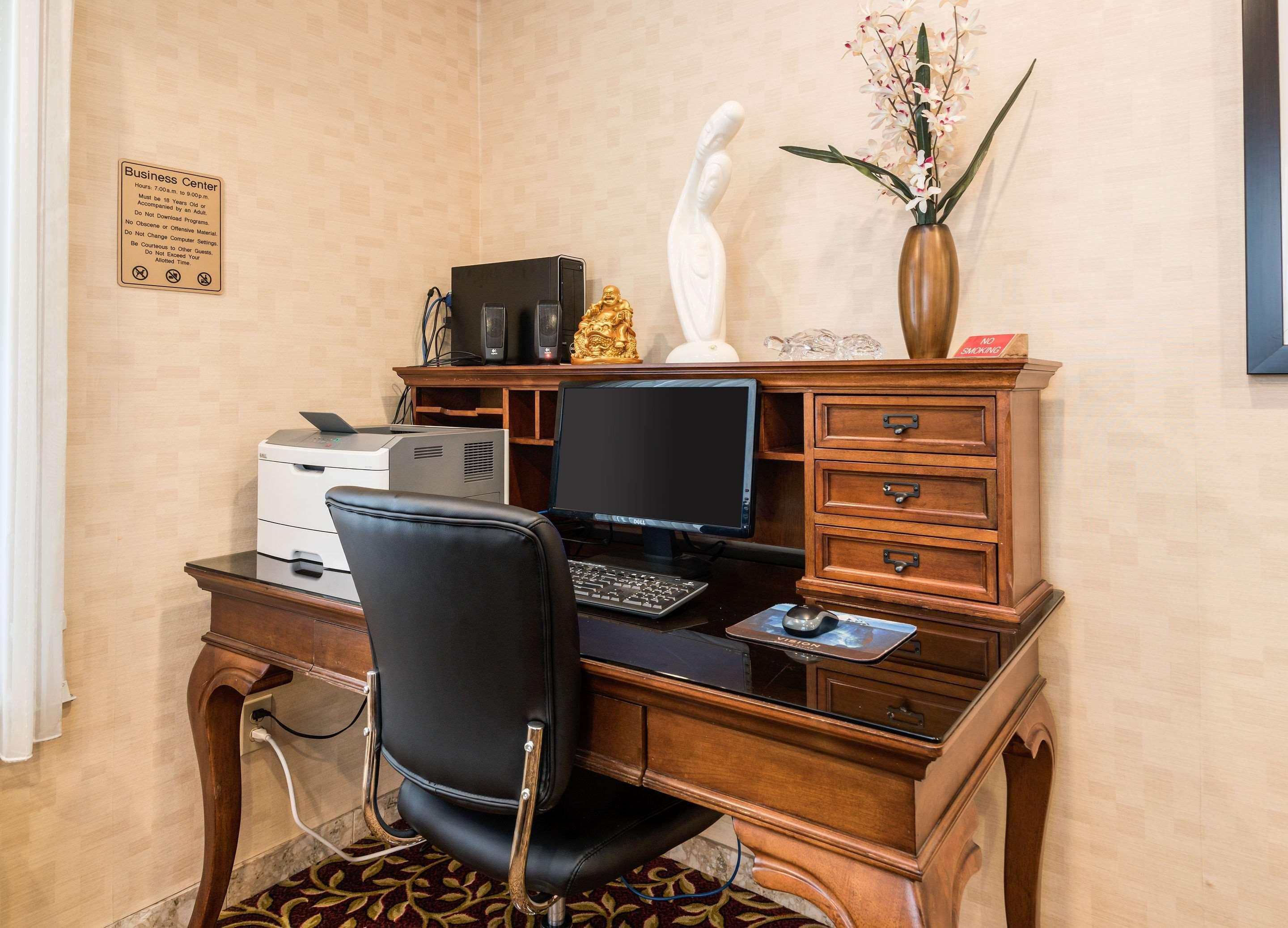 Rodeway Inn Weedsport Ngoại thất bức ảnh